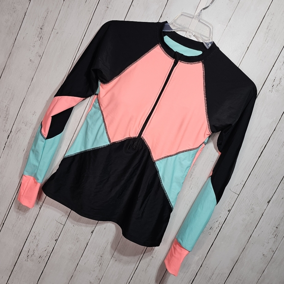 NWOT Farysays Women's Colorblock Rashguard Swimsuit Top Size Medium Padded ½ Zip - Picture 4 of 9